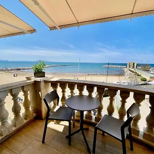 Sea View Apartment